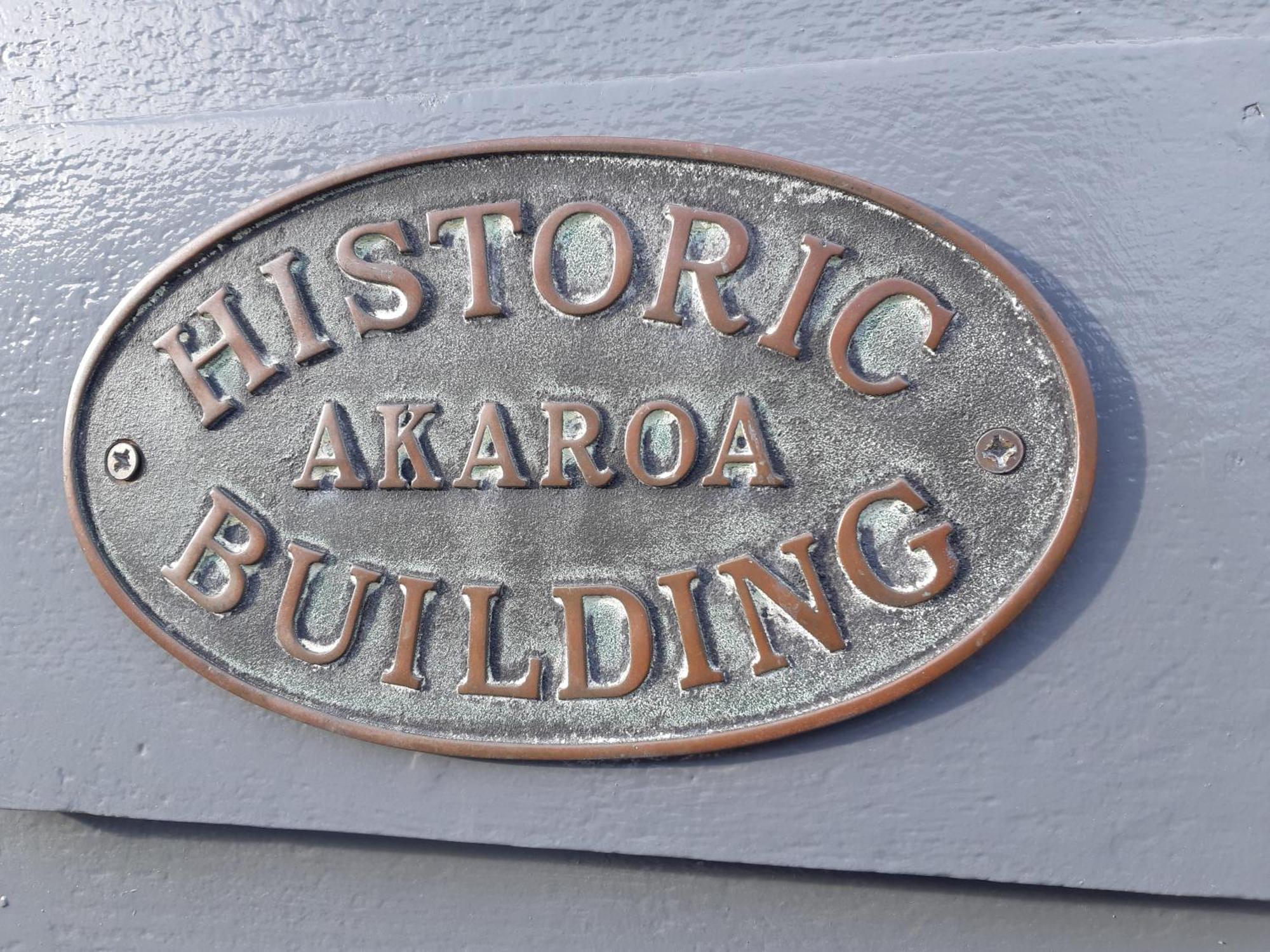 Historic Shipping Office - Akaroa Hotel Buitenkant foto